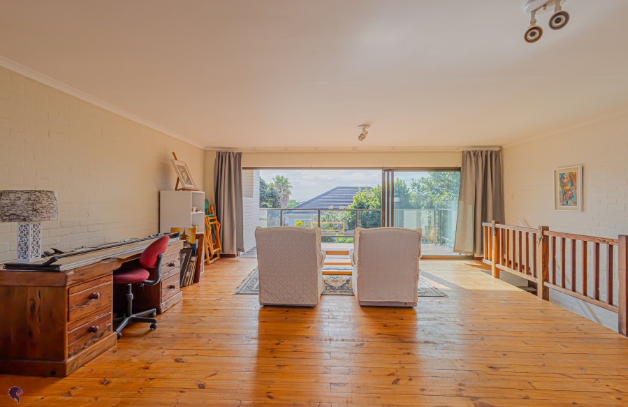 4 Bedroom Property for Sale in Country Club Western Cape